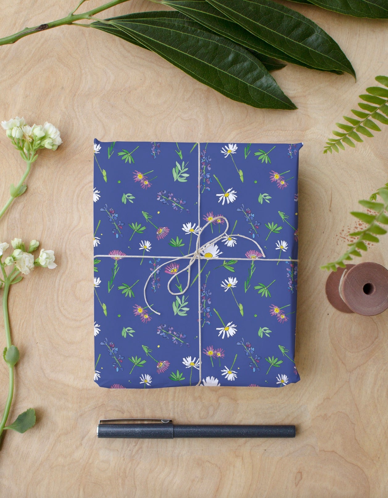 Wildflower Paper & Gift Tag Set